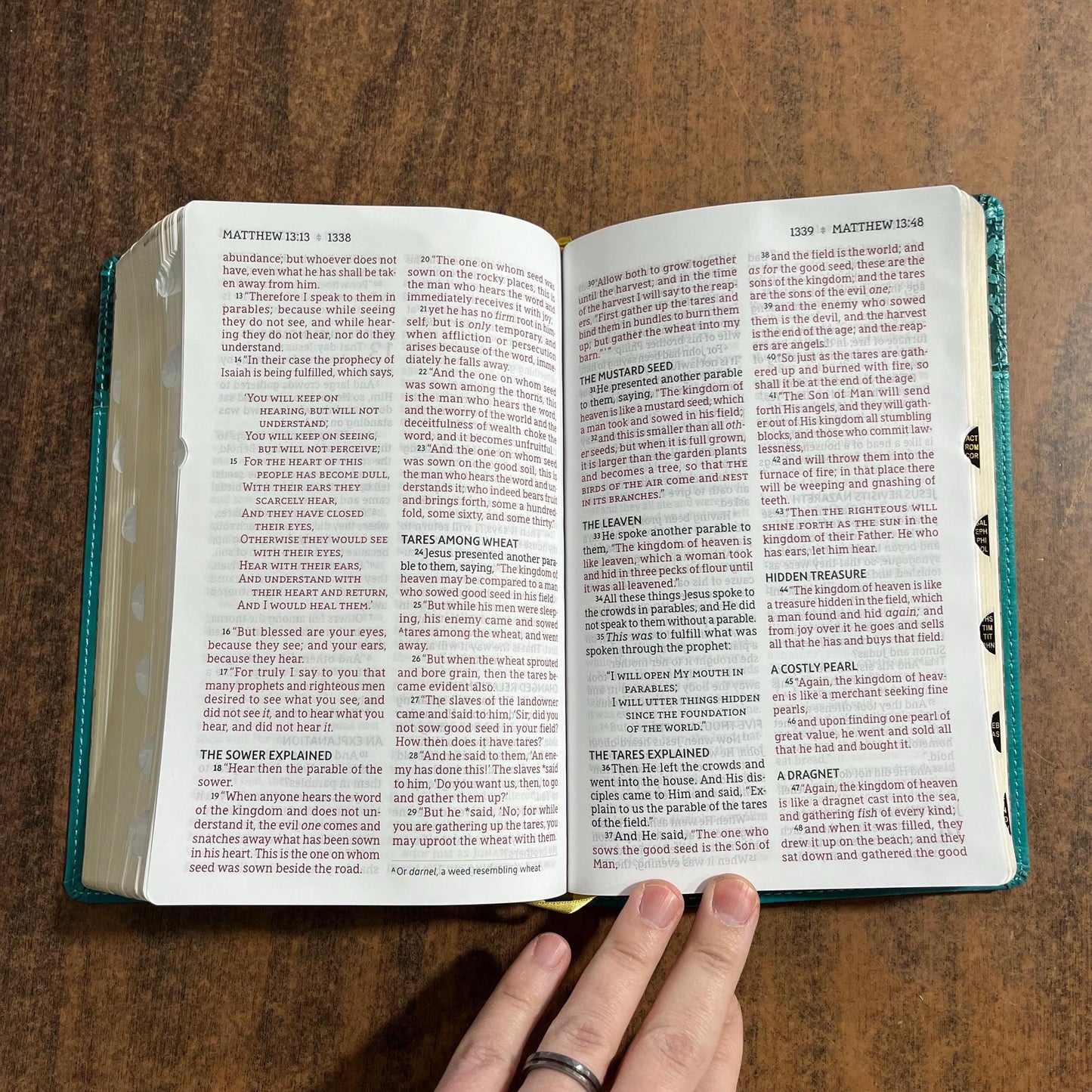 Personalized NASB Large Print Personal Size Bible Thumb Indexed - Teal LeatherSoft - Custom Imprinted bible, nasb 1995, 9780310465959