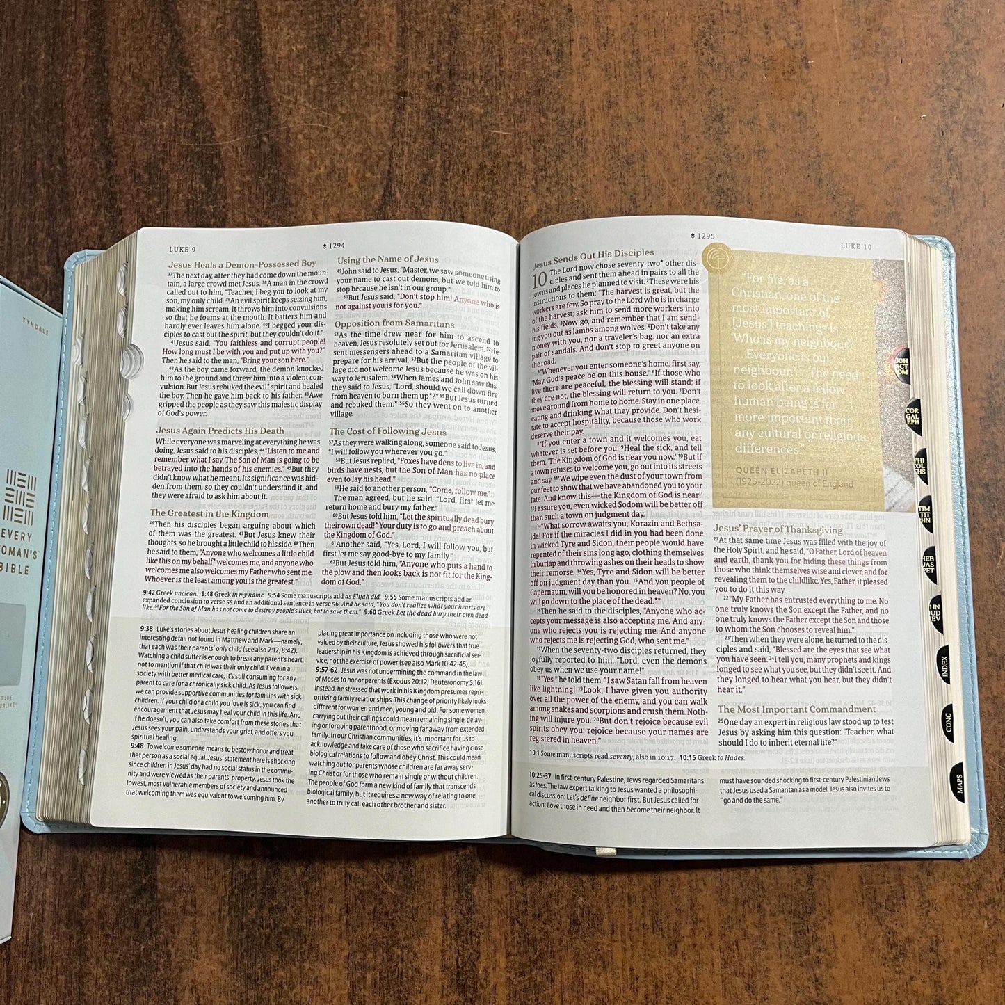 Personalized NLT Every Womans Bible Thumb Indexed - Sky Blue LeatherLike - Custom Imprinted, name engraved, Devotional Study, 9781496484390