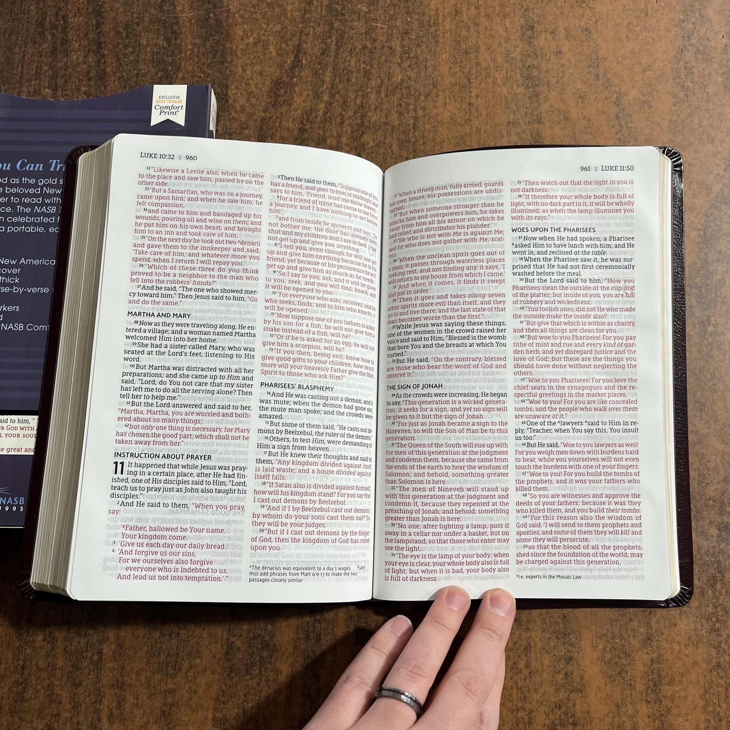 Personalized NASB Large Print Thinline Bible - Burgundy Bonded Leather - Custom Imprinted bible, nasb 1995, 9780310451006