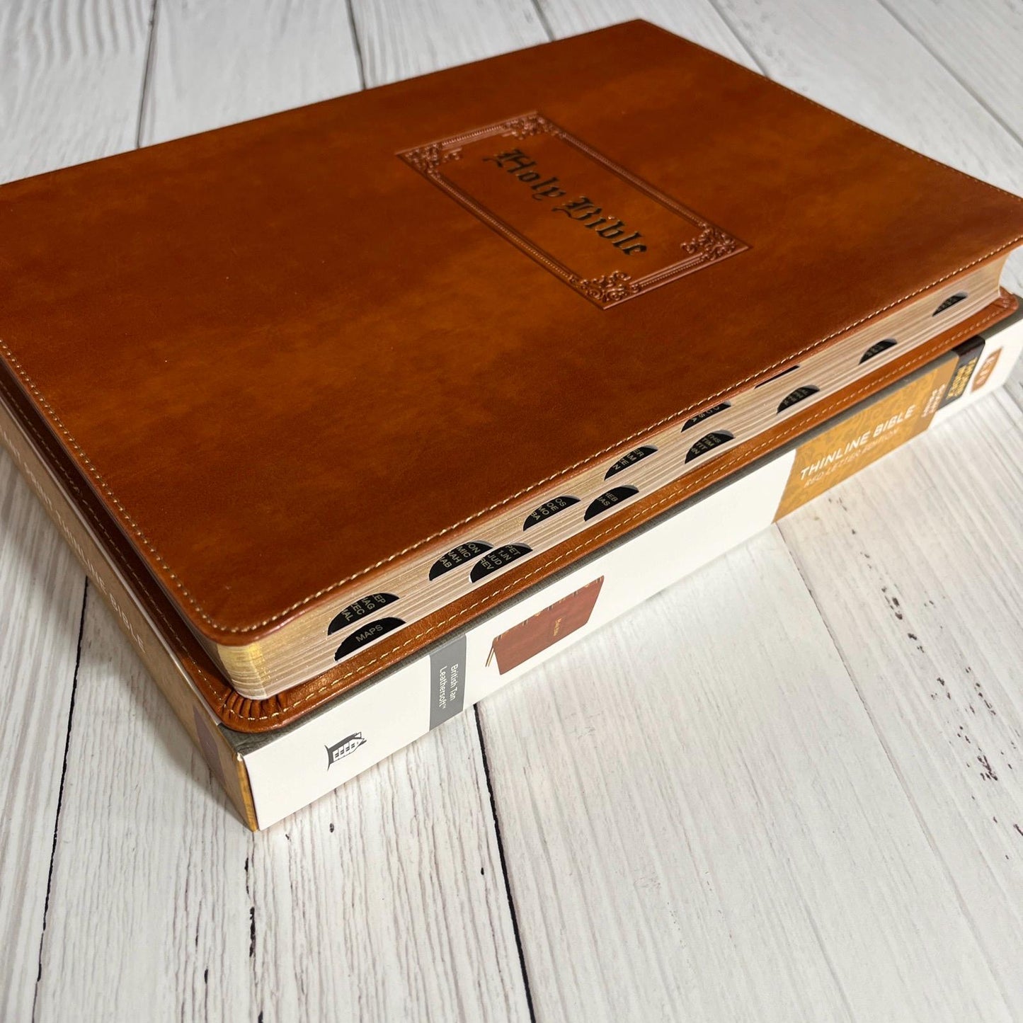 Personalized KJV Giant Print Thinline Bible Thumb Indexed - British Tan Vintage LeatherSoft, Custom Imprinted with name, 9781400332304