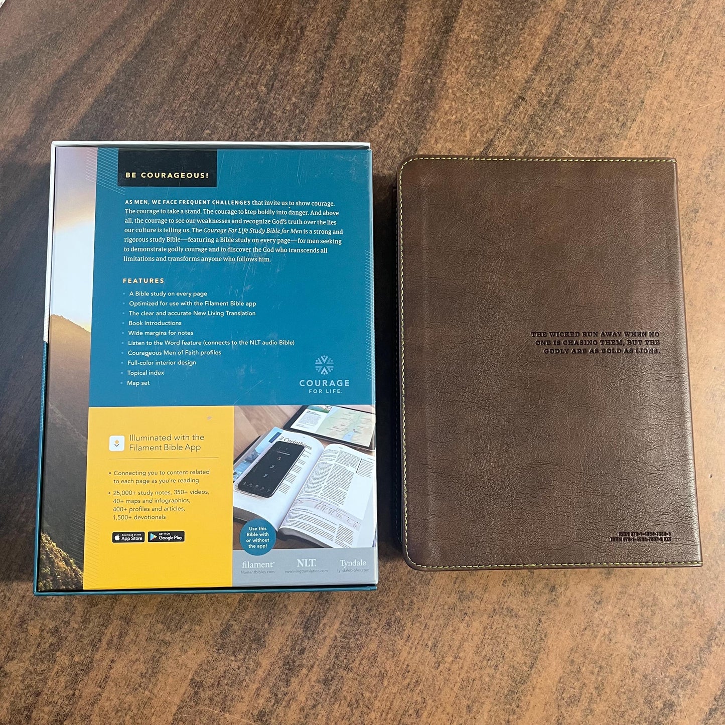 Personalized NLT Courage for Life Study Bible for Men - Rustic Brown LeatherLike - Custom Imprinted with name, Journaling room 9781496475558