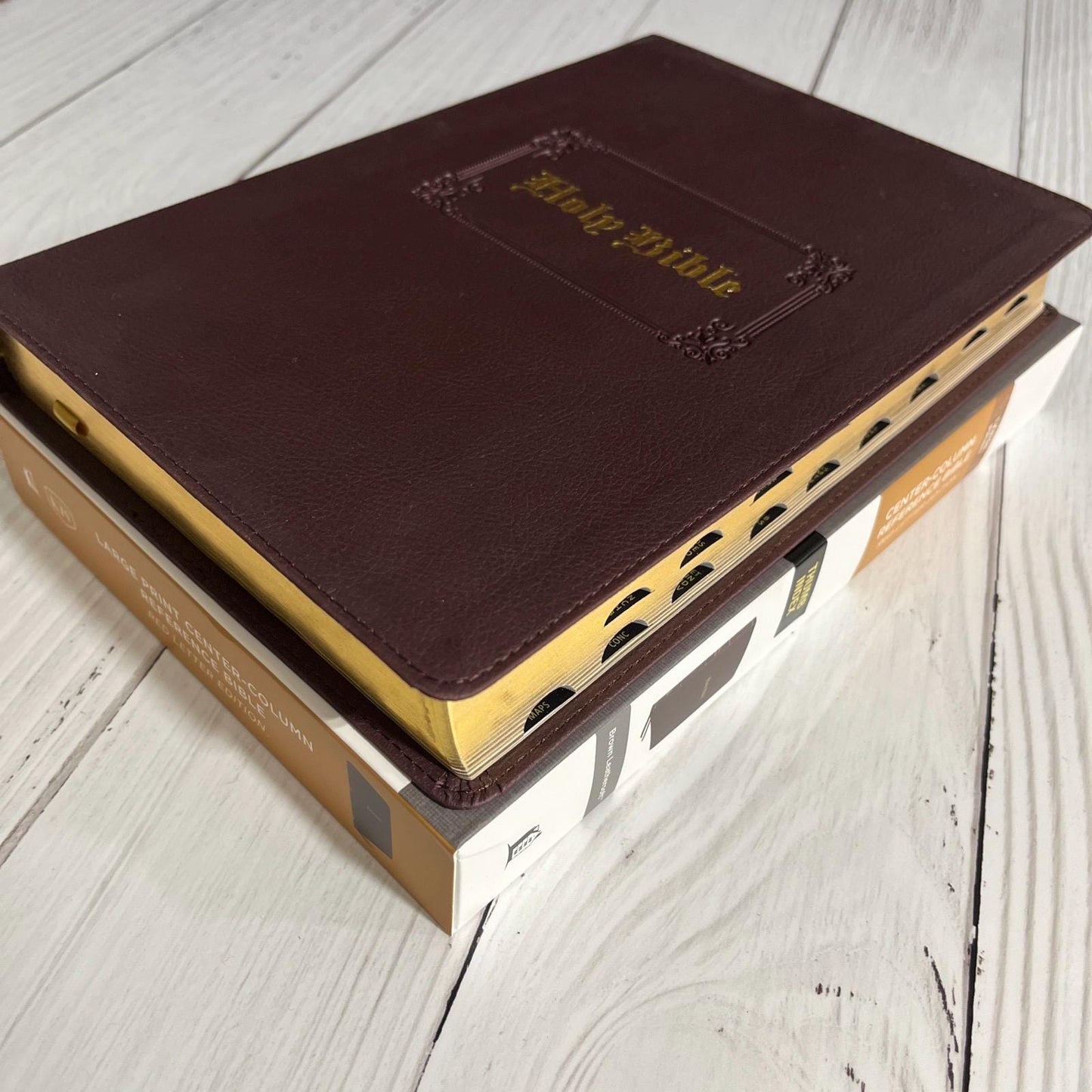 Personalized KJV Large Print Center Column Reference Bible Thumb Indexed - Brown LeatherSoft Cover - Imprinted name engraved 9780785296317