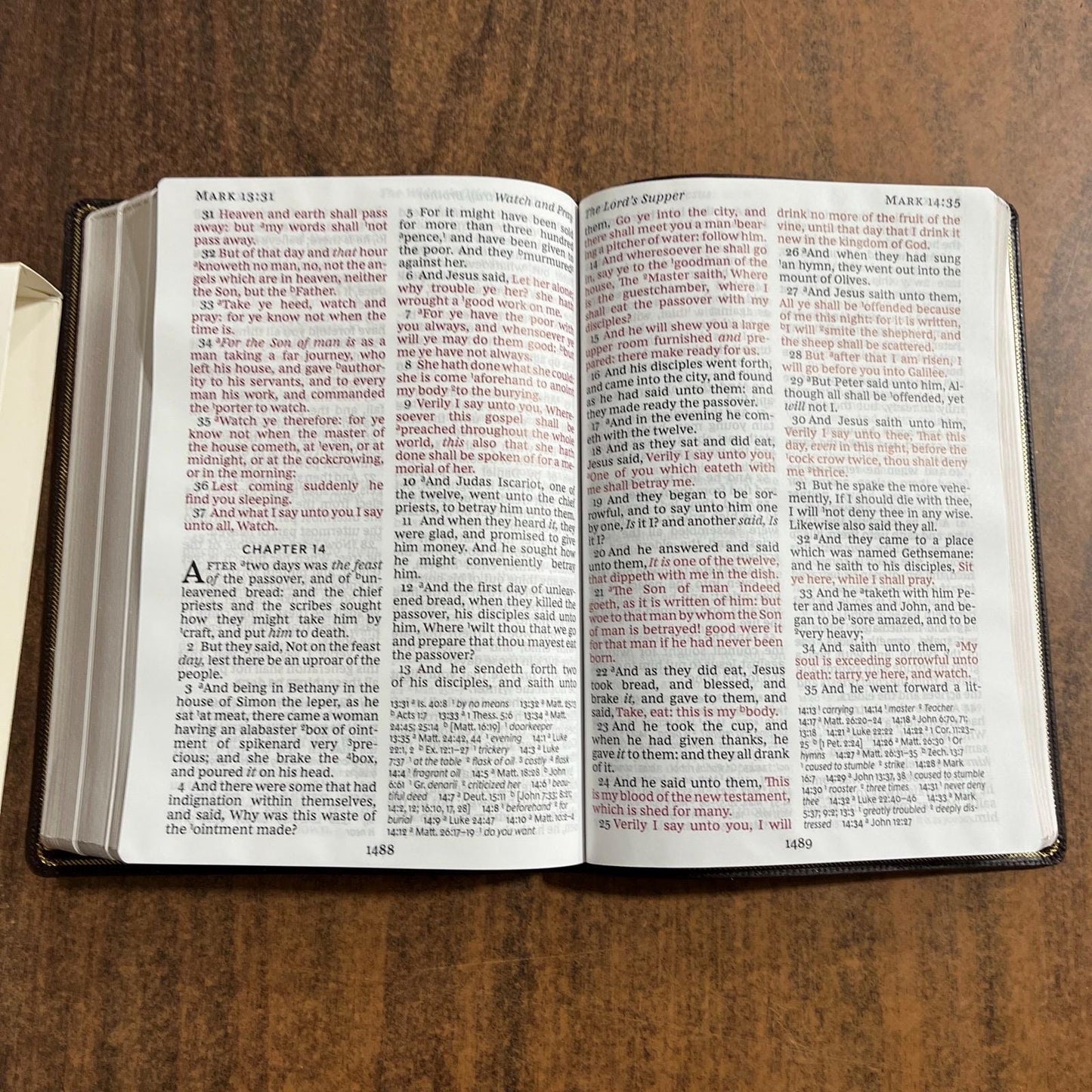 Personalized KJV Super Giant Print Reference Bible - Brown Bonded Leather ** Custom Imprinted with name 9781400328772