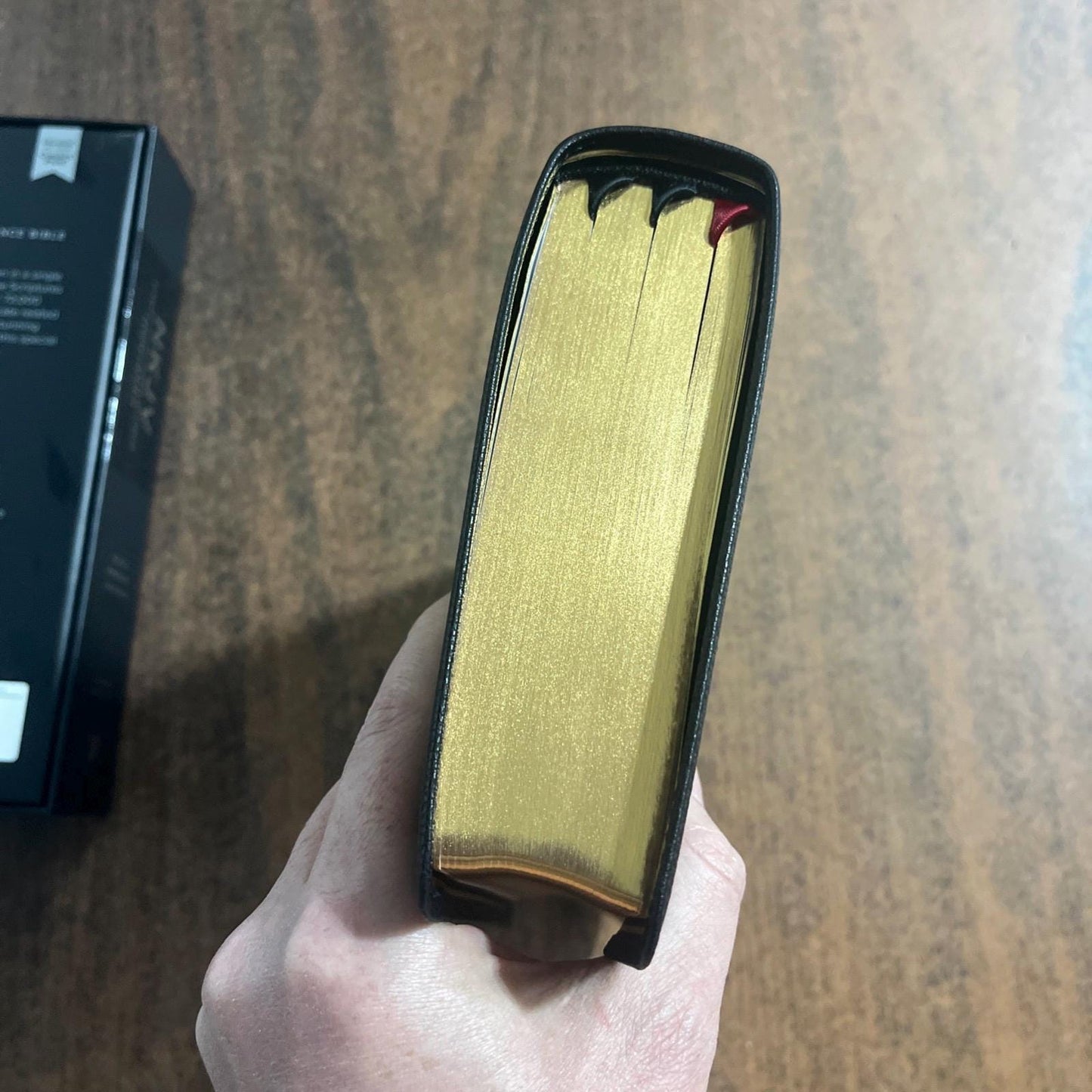 Personalized NKJV Single Column Reference Premier Collection Bible - Black Goatskin Premium Genuine Leather, Custom Imprinted 9781400349081