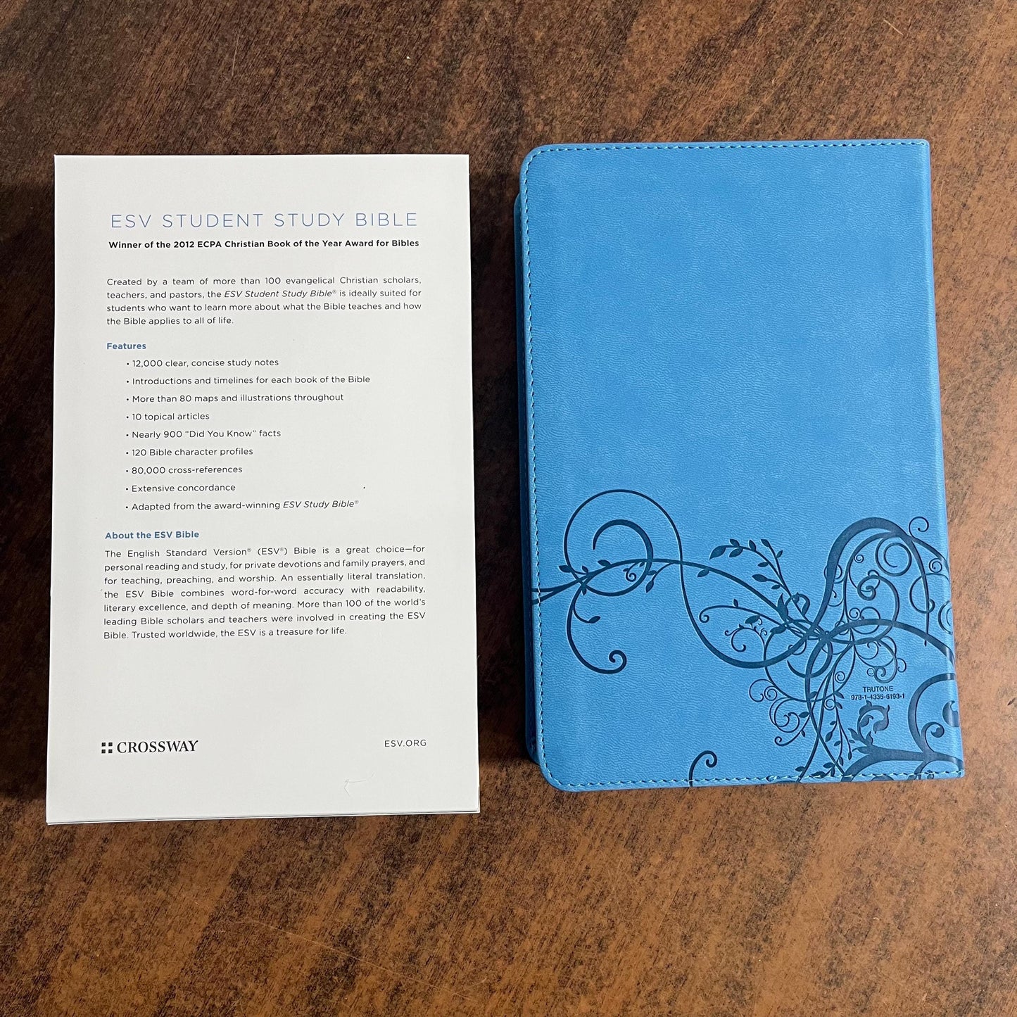 Personalized ESV Student Study Bible - Sky Blue Trutone, Ivy Design - Custom Imprinted with name engraved 9781433561931