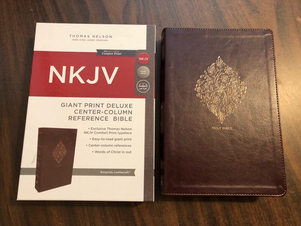 PERSONALIZED NKJV Giant Print Center Column Reference Bible - Burgundy Leathersoft ** Custom Imprinted, large print 9780785217800