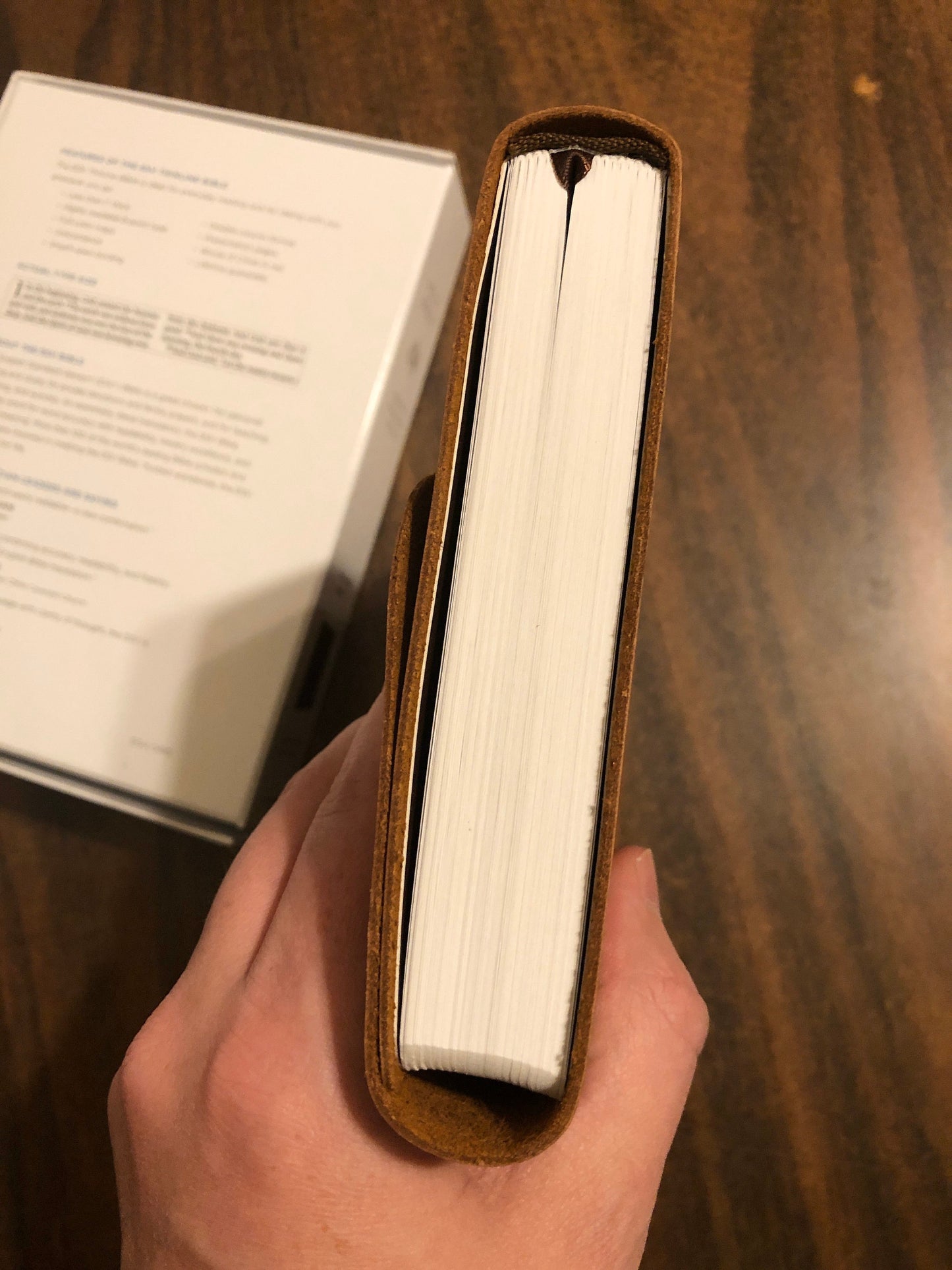 Personalized ESV Thinline Bible - Brown Natural Genuine Leather with Flap Custom Imprinted, ISBN 9781433553417, 16spaces