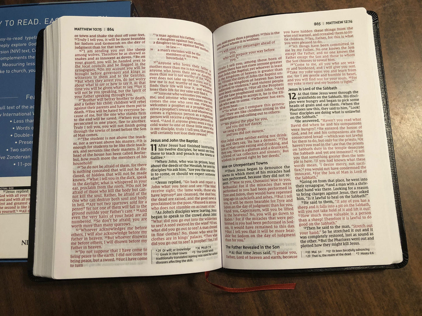 Personalized NIV Large Print Thinline Bible - Black Bonded Leather ** Custom Imprinted New International Version Bible 9780310448327