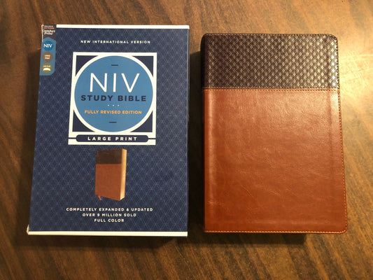 Personalized NIV Large Print Study Bible - Brown LeatherSoft - Custom Imprinted with a name, 9780310449188