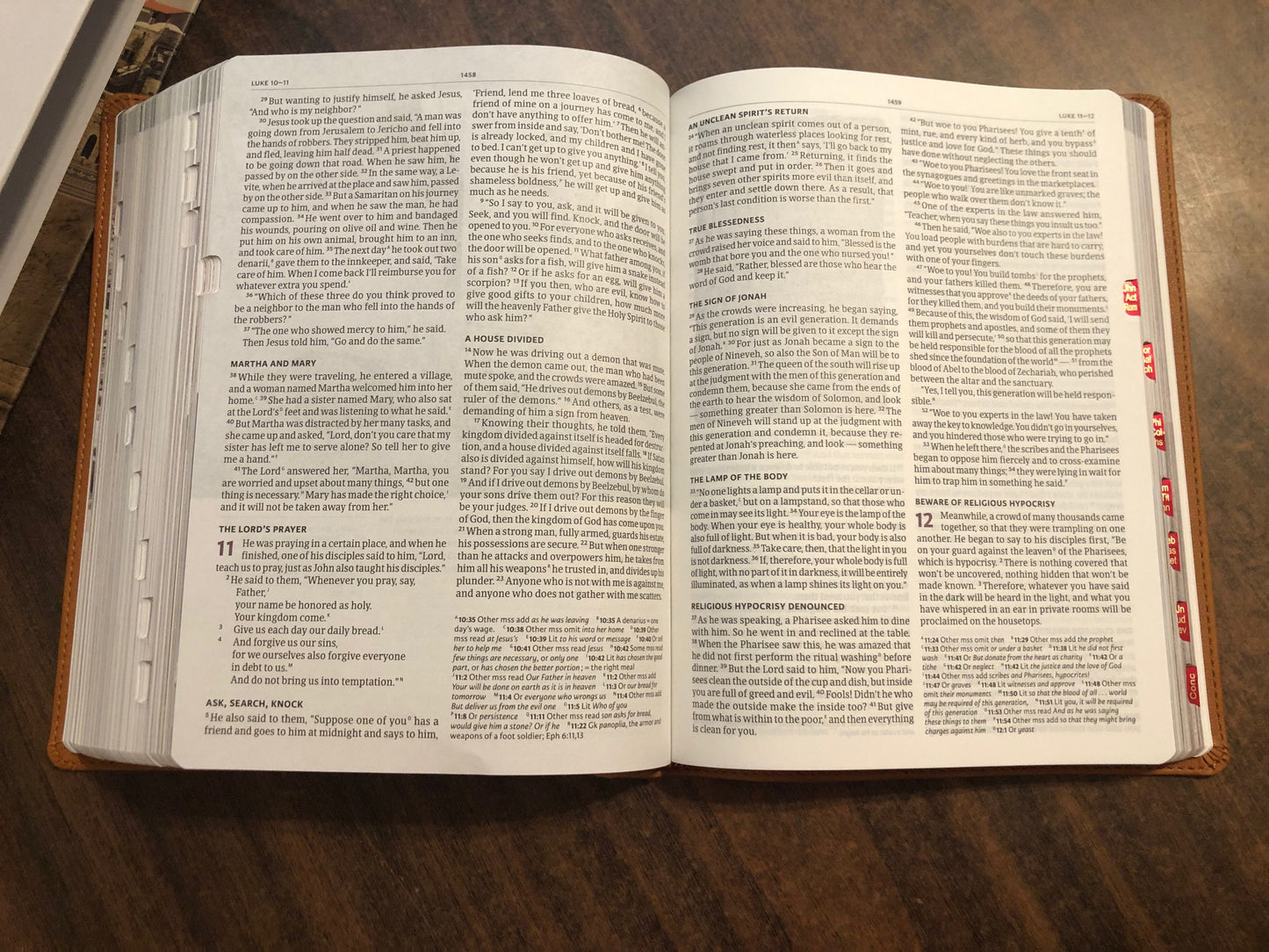 Personalized CSB Holy Land Illustrated Study Bible Thumb Indexed - Ginger Brown Leathertouch, Custom Imprinted with a name 9781430070467