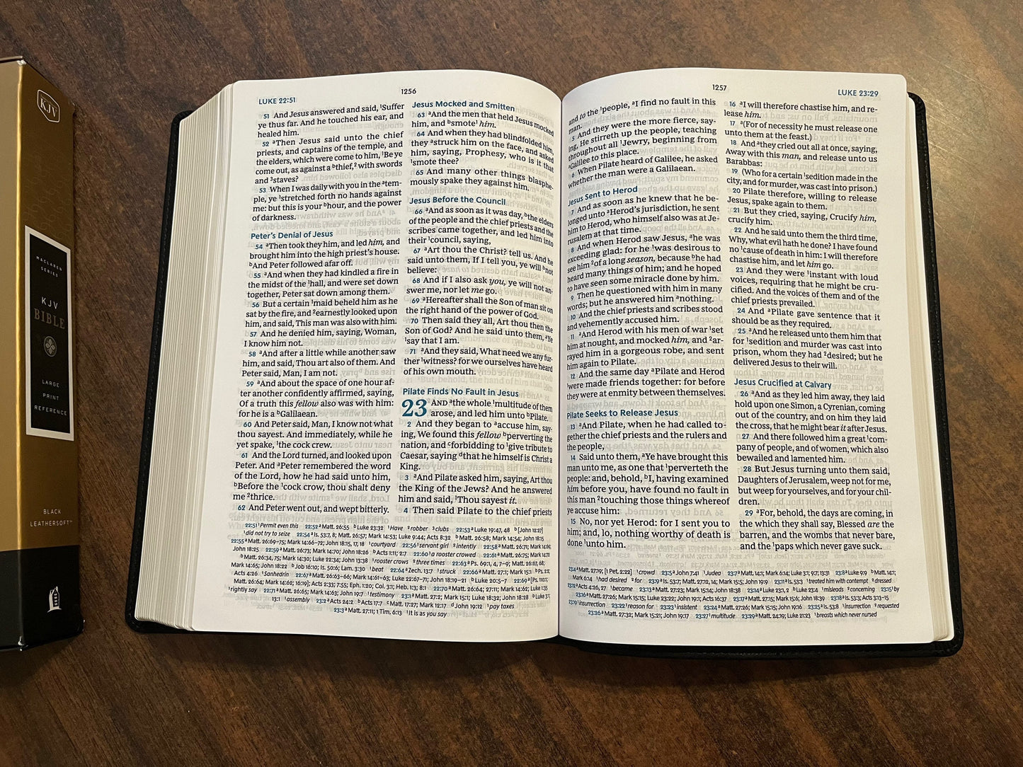 Personalized KJV Large Print Reference Bible Verse by Verse - Black LeatherSoft Cover, Maclaren Series, Custom Imprinted, ISBN 9780785241935