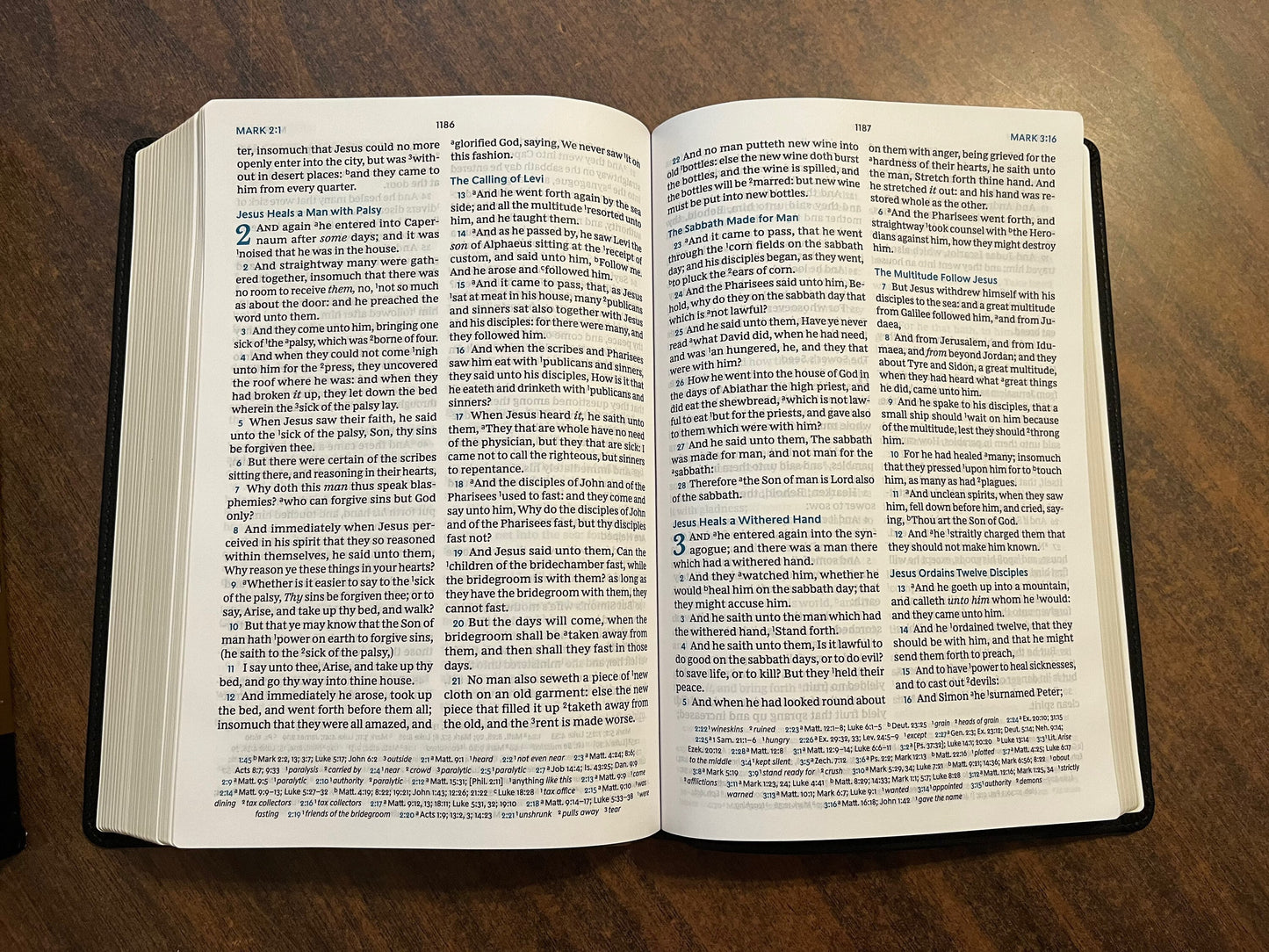 Personalized KJV Large Print Reference Bible Verse by Verse - Black LeatherSoft Cover, Maclaren Series, Custom Imprinted, ISBN 9780785241935