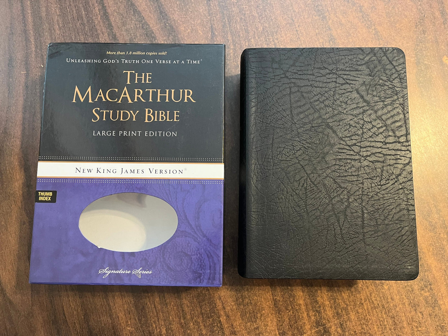 Personalized NKJV MacArthur Study Bible Large Print Thumb Indexed - Black Bonded Leather - Custom Imprinted with name - 9781418542252