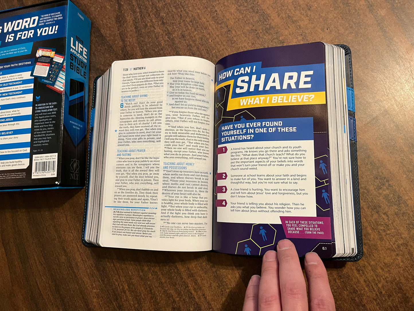 Personalized NLT Boys Life Application Study Bible - Midnight Blue LeatherLike, Custom Imprinted, Ages 11+ 9781496430779