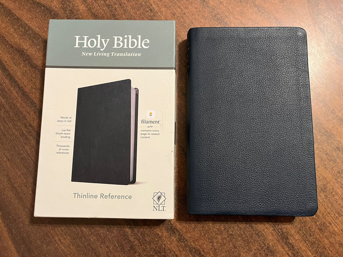 Personalized NLT Thinline Reference Bible - Navy Genuine Leather - Custom Imprinted with name 9781496444875