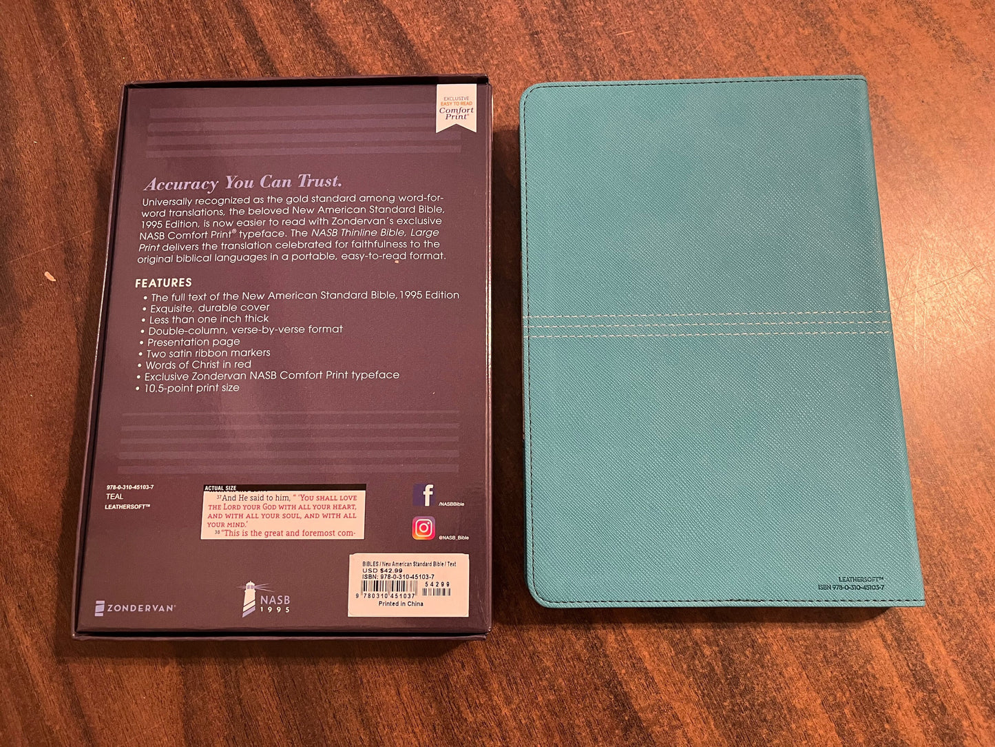 Personalized NASB Large Print Thinline Bible - Teal LeatherSoft - Custom Imprinted, name engraved bible, nasb 1995 9780310451037