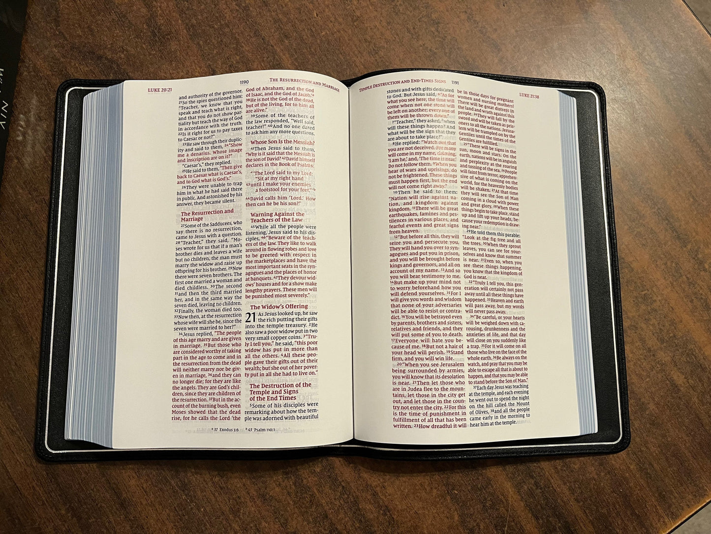 Personalized NIV Wide Margin Bible - Black Premium Goatskin Genuine Leather, ISBN 9780310461074