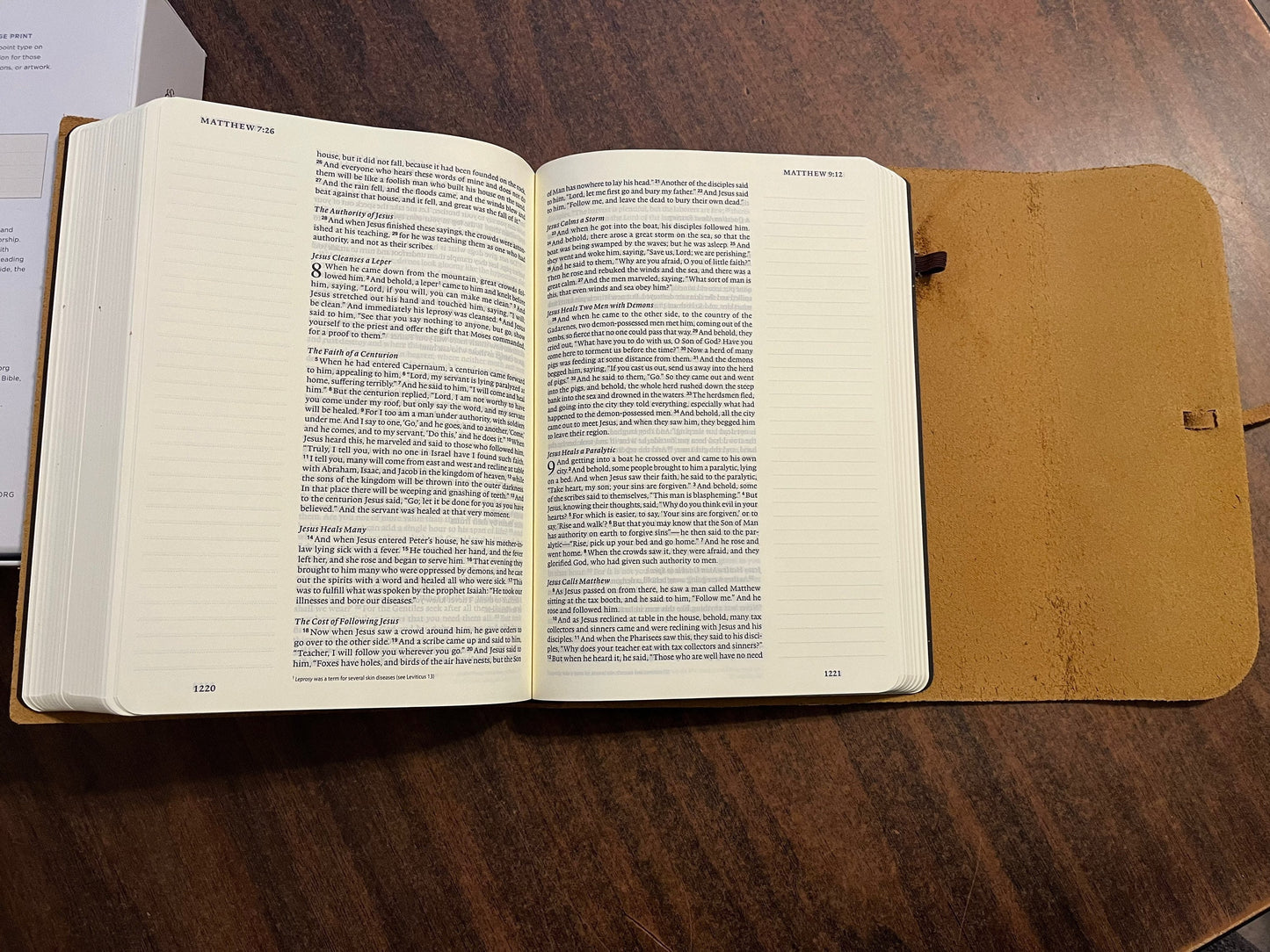 Personalized ESV Single Column Journaling Bible Large Print - Brown Natural Genuine Leather with Flap Strap, ISBN 9781433553165, 16spaces