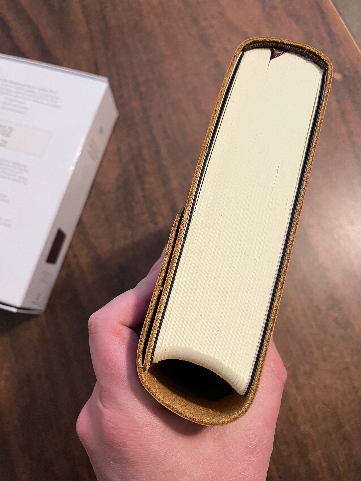 Personalized ESV Single Column Journaling Bible Large Print - Brown Natural Genuine Leather with Flap Strap, ISBN 9781433553165, 16spaces