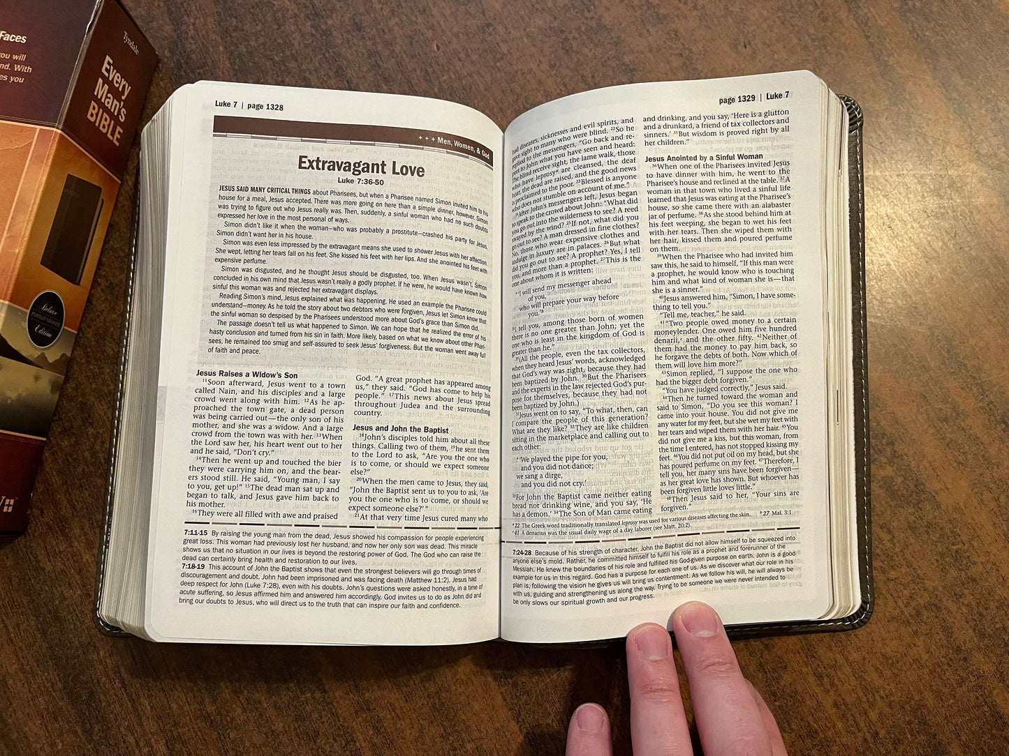 Personalized NIV Every Mans Devotional Bible - Granite LeatherLike - Custom Imprinted, name engraved bible 9781496466303