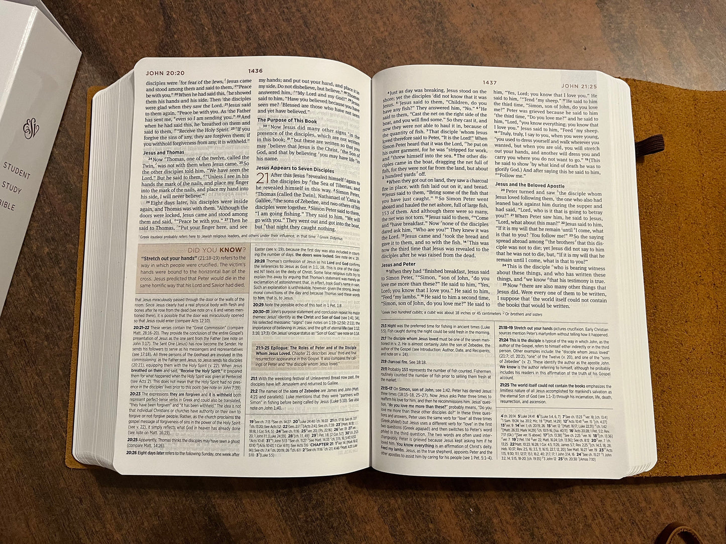 Personalized ESV Student Study Bible - Brown Natural Genuine Leather with Flap, Custom Imprinted with name 9781433588549, 20spaces