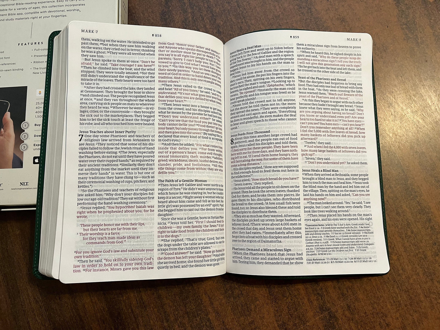 Personalized Bible - NLT Large Print Thinline Reference Bible - Evergreen LeatherLike, Custom Imprinted with Name, Emossed 9781496461650