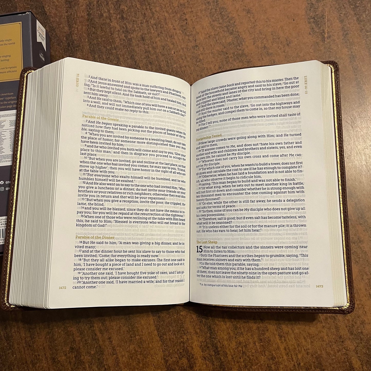 Personalized NASB Heritage Bible - Brown LeatherSoft, Passaggio Setting, 1995 NASB Text, Single and Double Column, NASB Large Print Bible 9780310456469