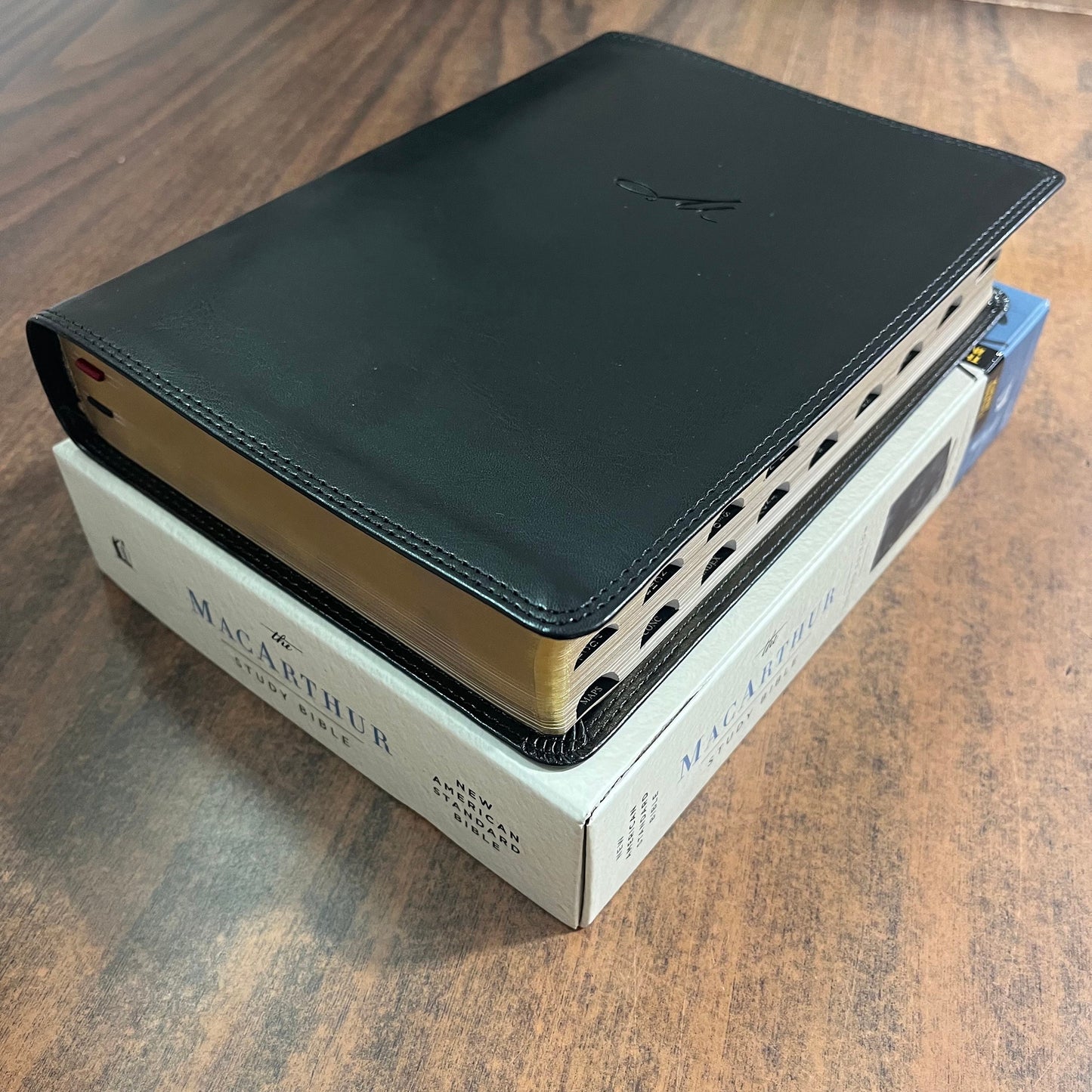 Personalized NASB MacArthur Study Bible Thumb Indexed, Black LeatherSoft, ISBN 9780785230342, NASB 1995
