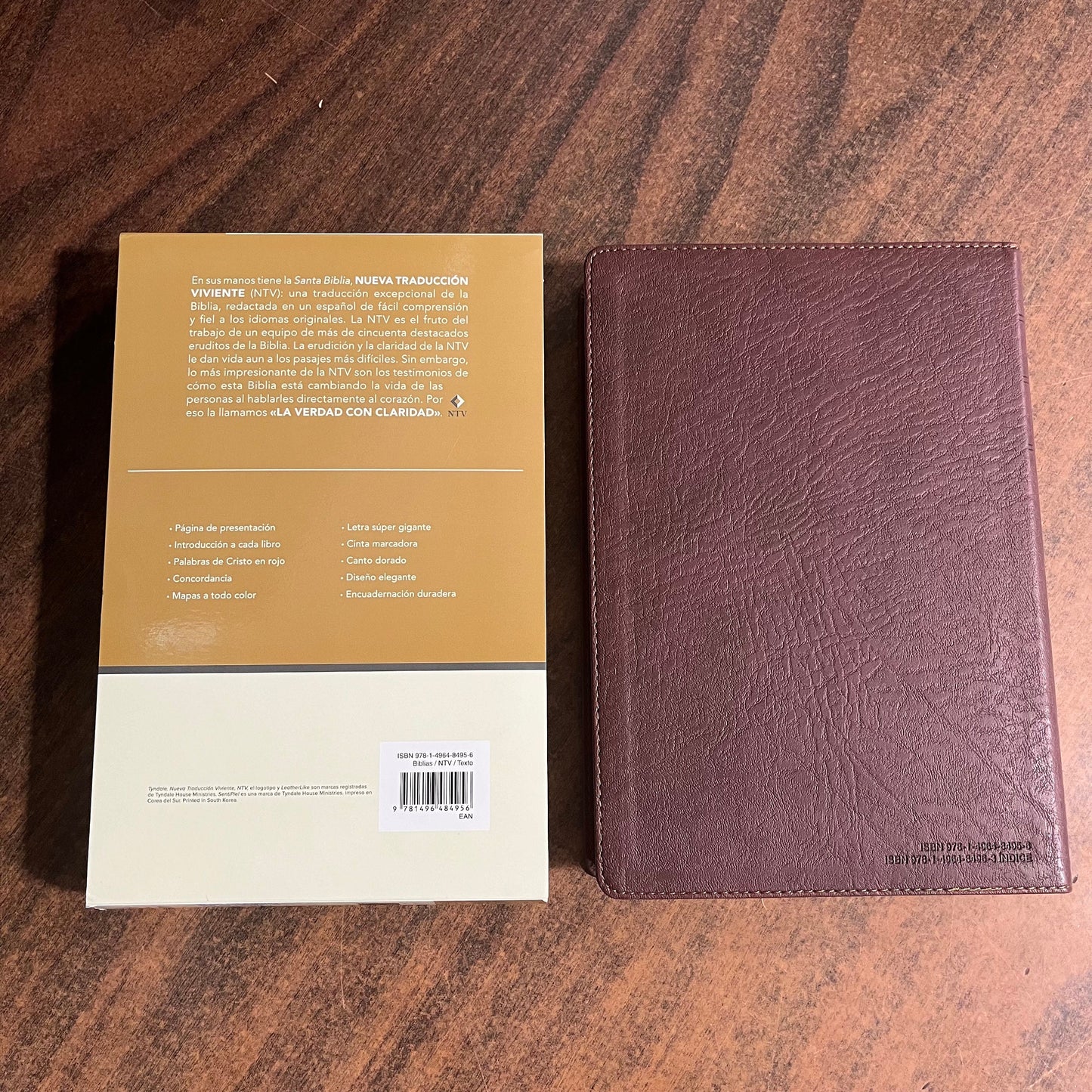 Personalized Spanish Bible - NTV Biblia Letra Super Gigante - Giant Print Bible - Dark Brown LeatherLike - Custom Imprinted with name 9781496484956
