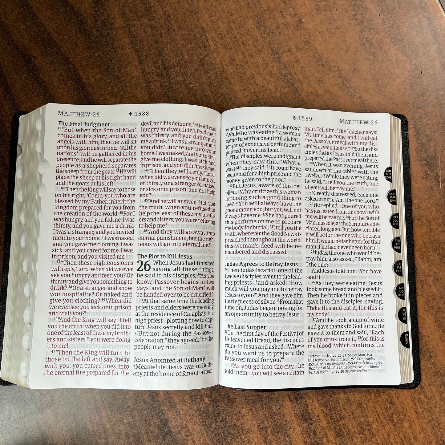 Personalized NLT Super Giant Print Bible Thumb Indexed - Black Genuine Leather - Custom Imprinted with name, ISBN 9781496474285