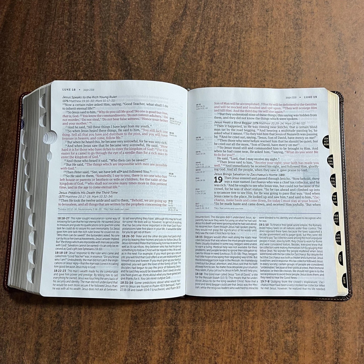 Personalized NKJV Large Print Life Application Study Bible Thumb Indexed - Brown / Mahogany LeatherLike -Custom Imprinted with name engraved 9781496452061