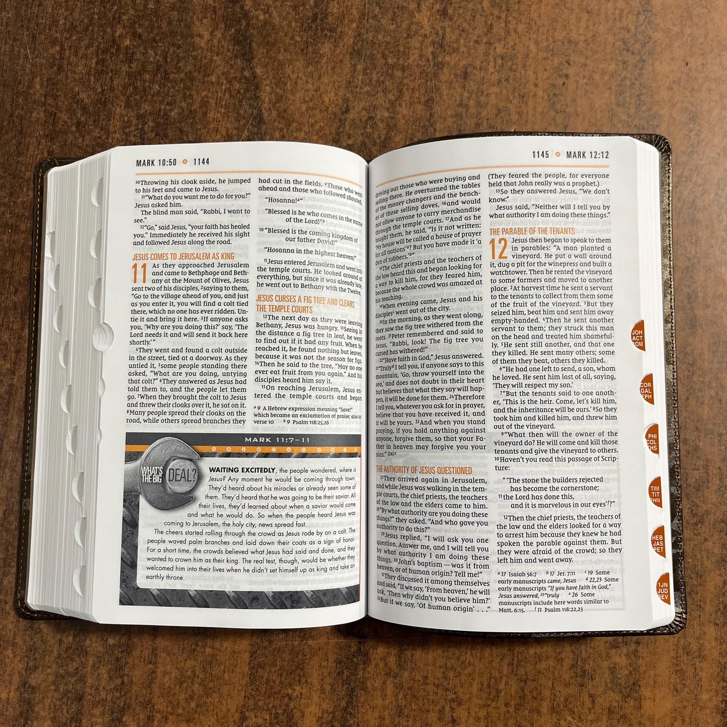 Personalized NIV Boys Bible Thumb Indexed - Brown Camo LeatherSoft - Custom Imprinted with a name, ages 8-12, 9780310462149