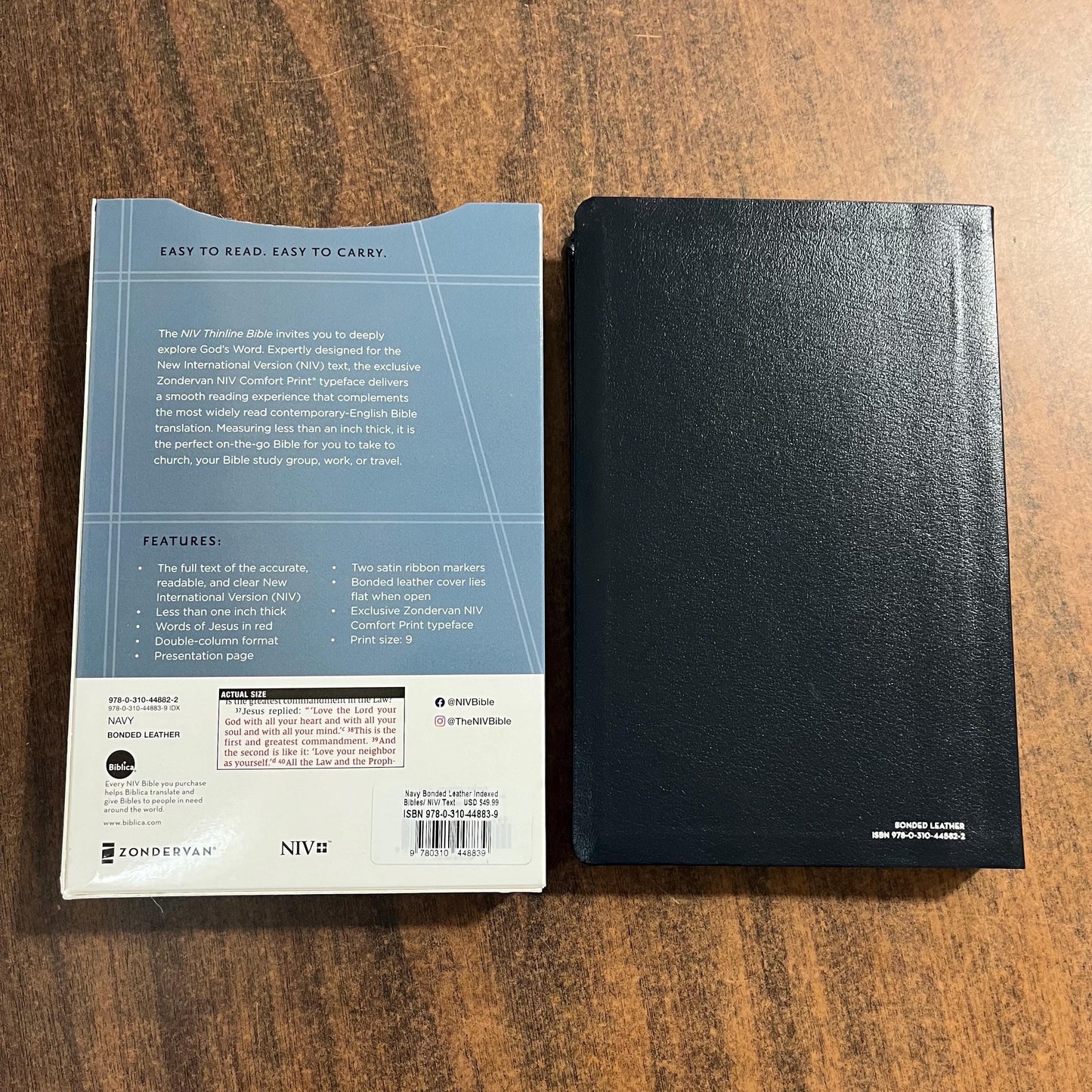 Personalized NIV Thinline Bible Thumb Indexed - Navy Bonded Leather, Custom Imprinted with a name, ISBN 9780310448839