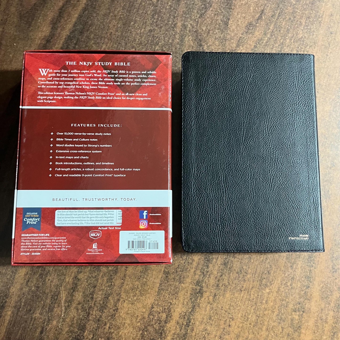 Personalized NKJV Study Bible Thumb Indexed - Black Bonded Leather, Cover Custom Imprinted with a name - 9780785220497