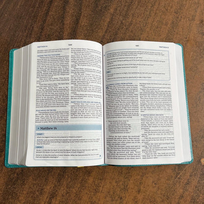 Personalized NKJV Bible Study Bible - Turquoise LeatherSoft - Custom Imprinted with name 9780785253365