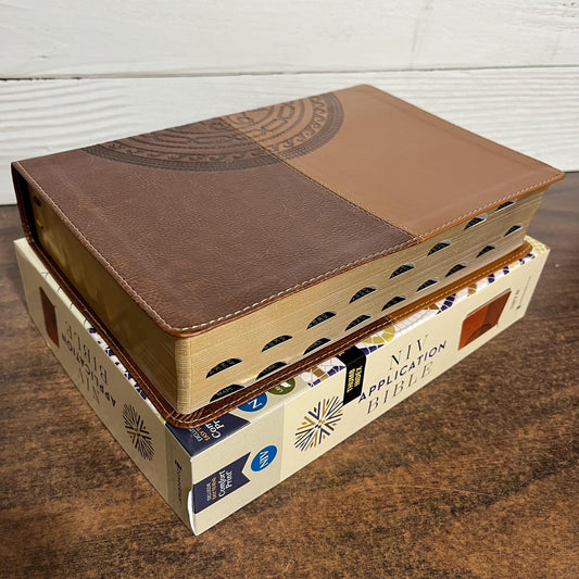 Personalized NIV Life Application Study Bible Thumb Indexed with book tabs - Brown LeatherLike - Custom Imprinted with a name, 9780310465157