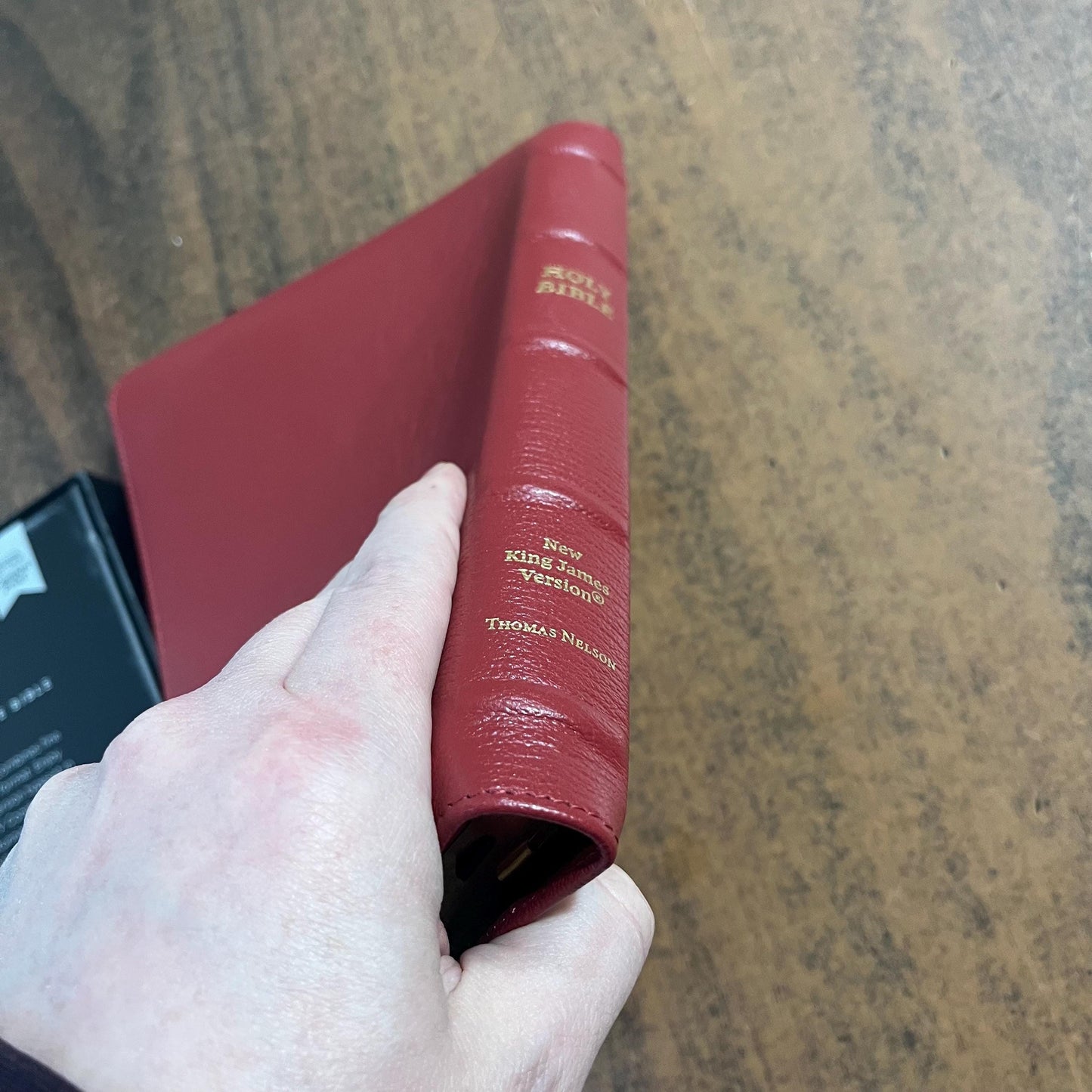 Personalized NKJV Large Print Thinline Reference Bible - Red Goatskin Premium Genuine Leather, Premier, 9781400350582