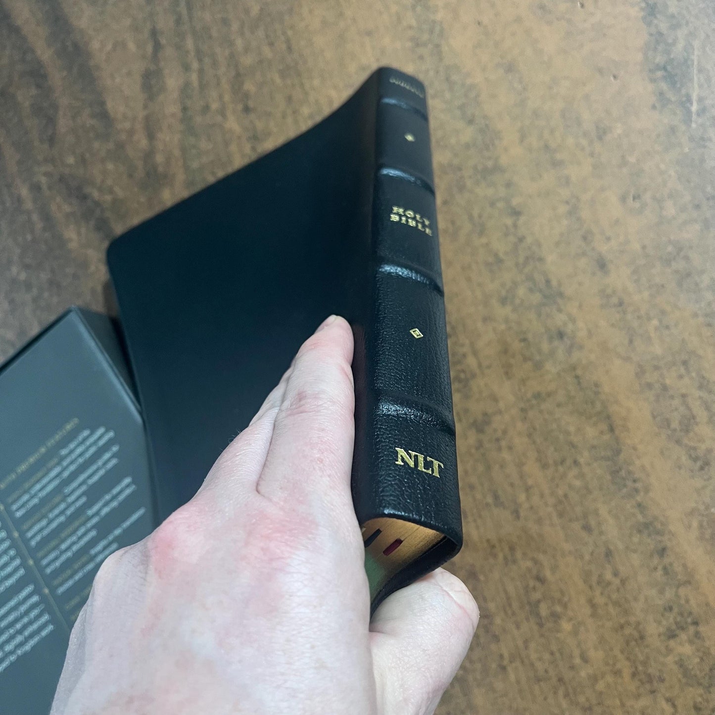 Personalized NLT Pastors Bible - Black Genuine Leather, Imprinted Name, Large Print Thinline Size Raised Spine Hubs ISBN 9798400506222