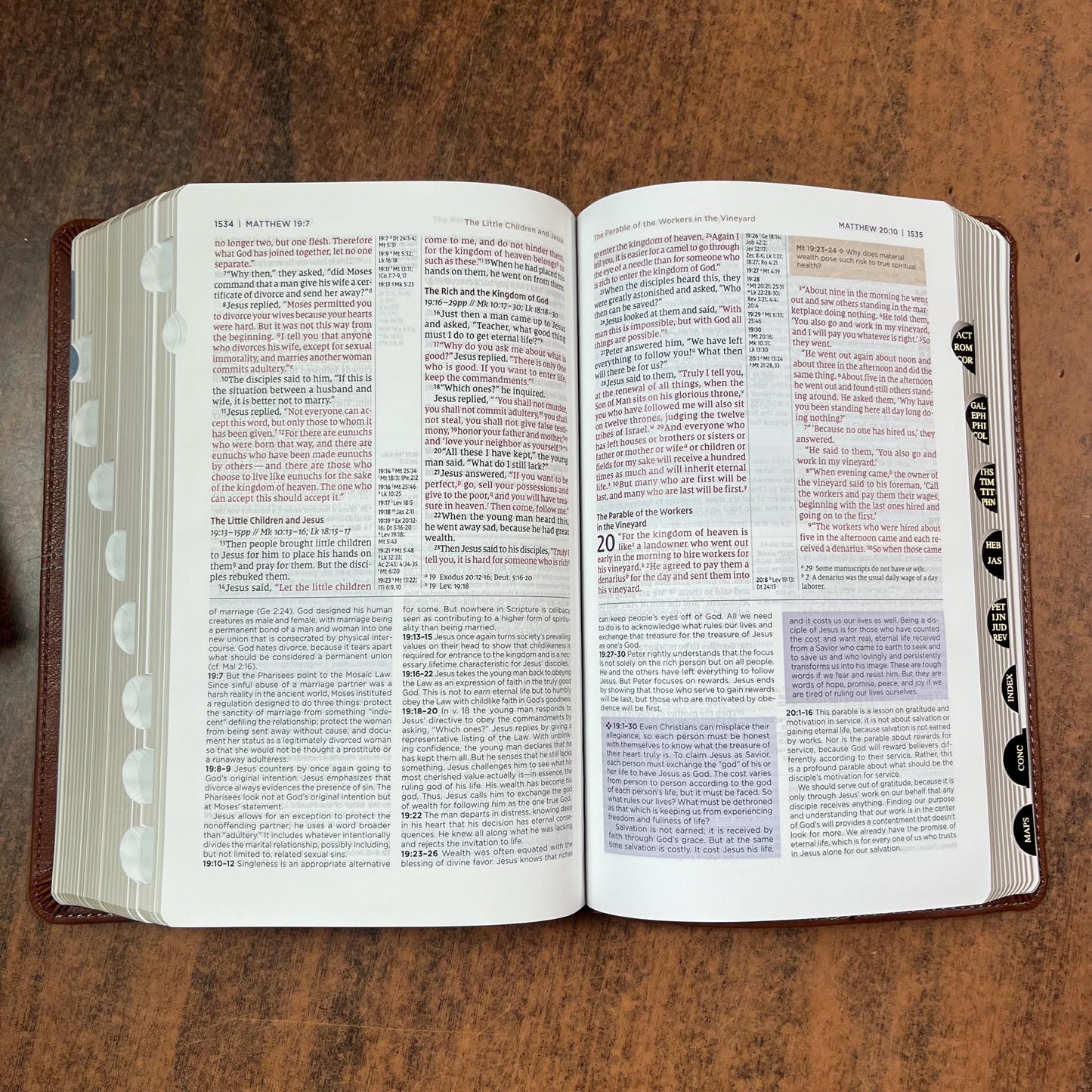 Personalized NIV Personal Size Life Application Study Bible Thumb Indexed - Brown / Slate Blue LeatherSoft -  Custom Imprinted 9780310465256
