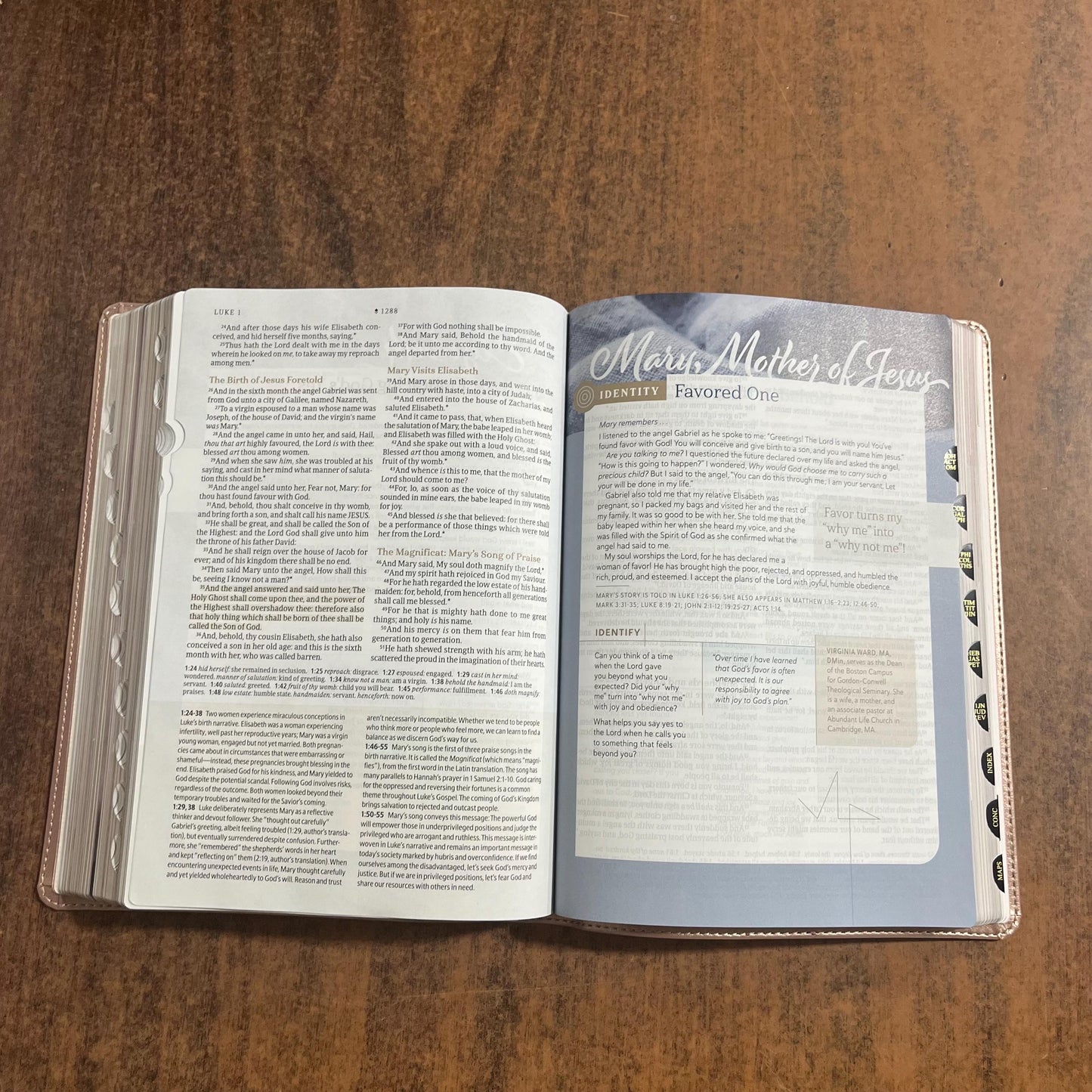 Personalized KJV Every Womans Bible Thumb Indexed - Rose Gold LeatherLike - Custom Imprinted, name engraved, Devotional Study, 9781496485038