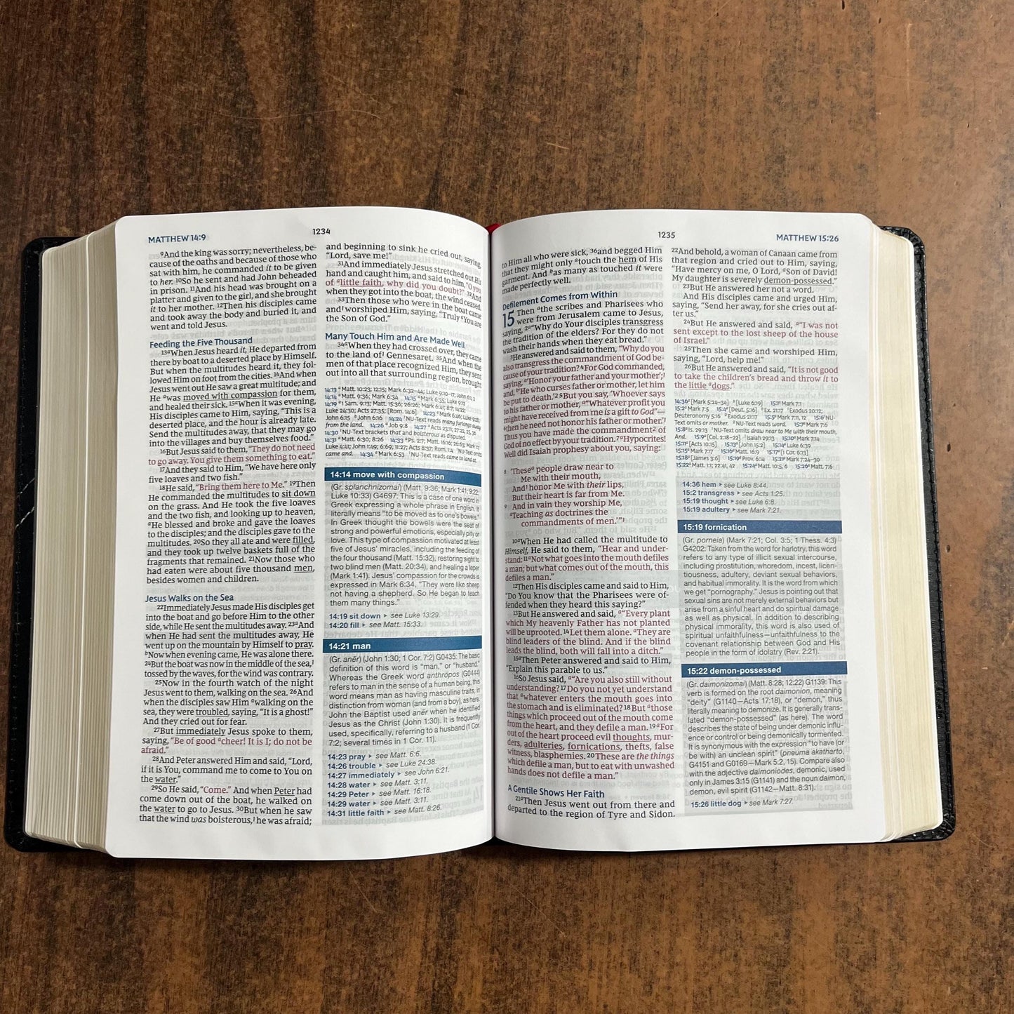 Personalized NKJV Word Study Reference Bible - Black Bonded Leather, custom imprinted with a name engraved on cover, 20spaces 9780785292869