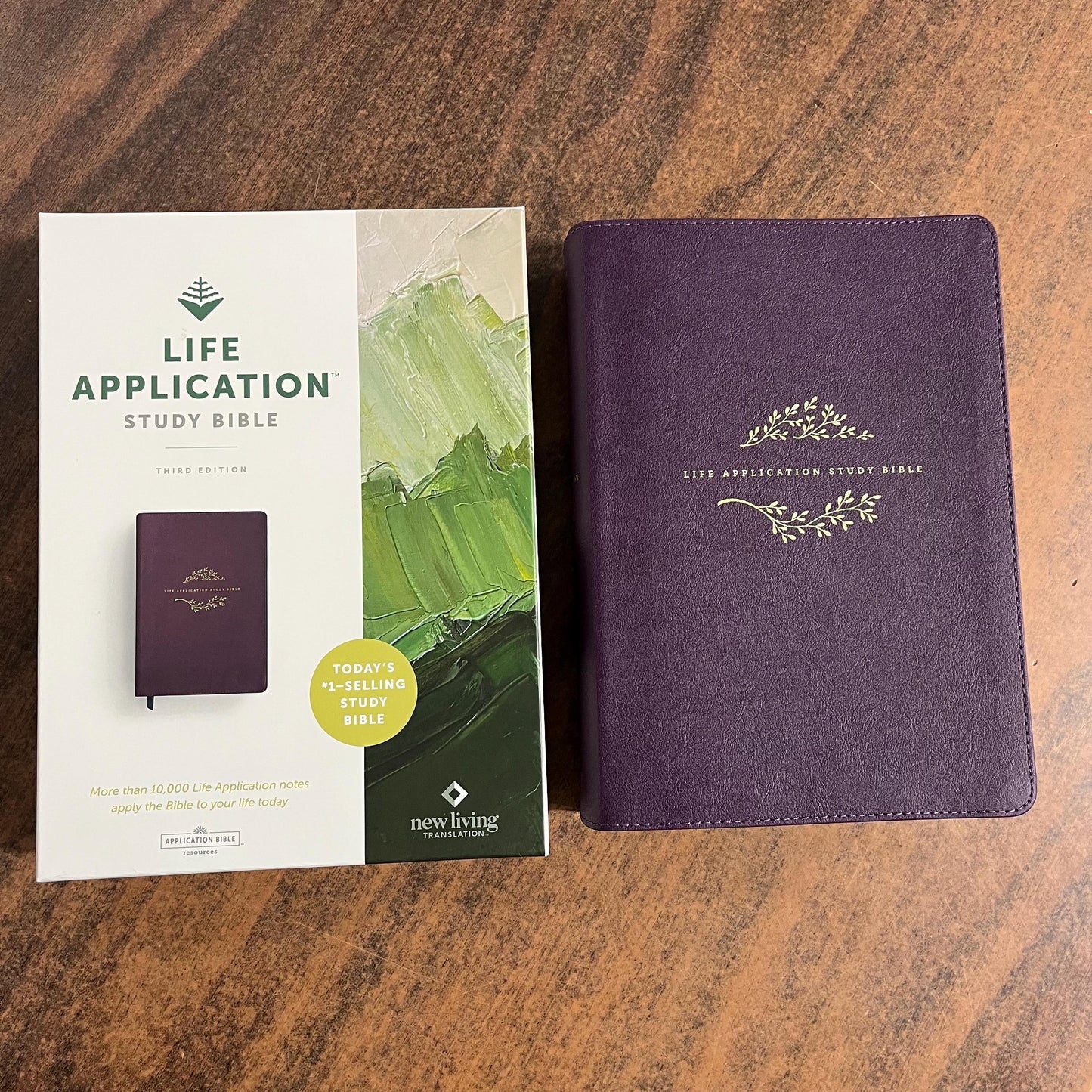 Personalized NLT Life Application Study Bible - Purple LeatherLike - Custom Imprinted 9781496455185