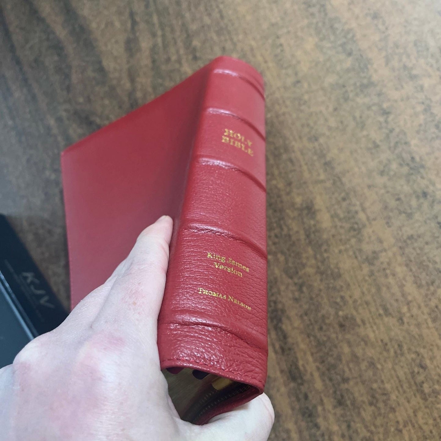 Personalized KJV Large Print Single Column Reference Bible Thumb Indexed - Red Goatskin Genuine Leather, Custom Imprinted name 9780785295174