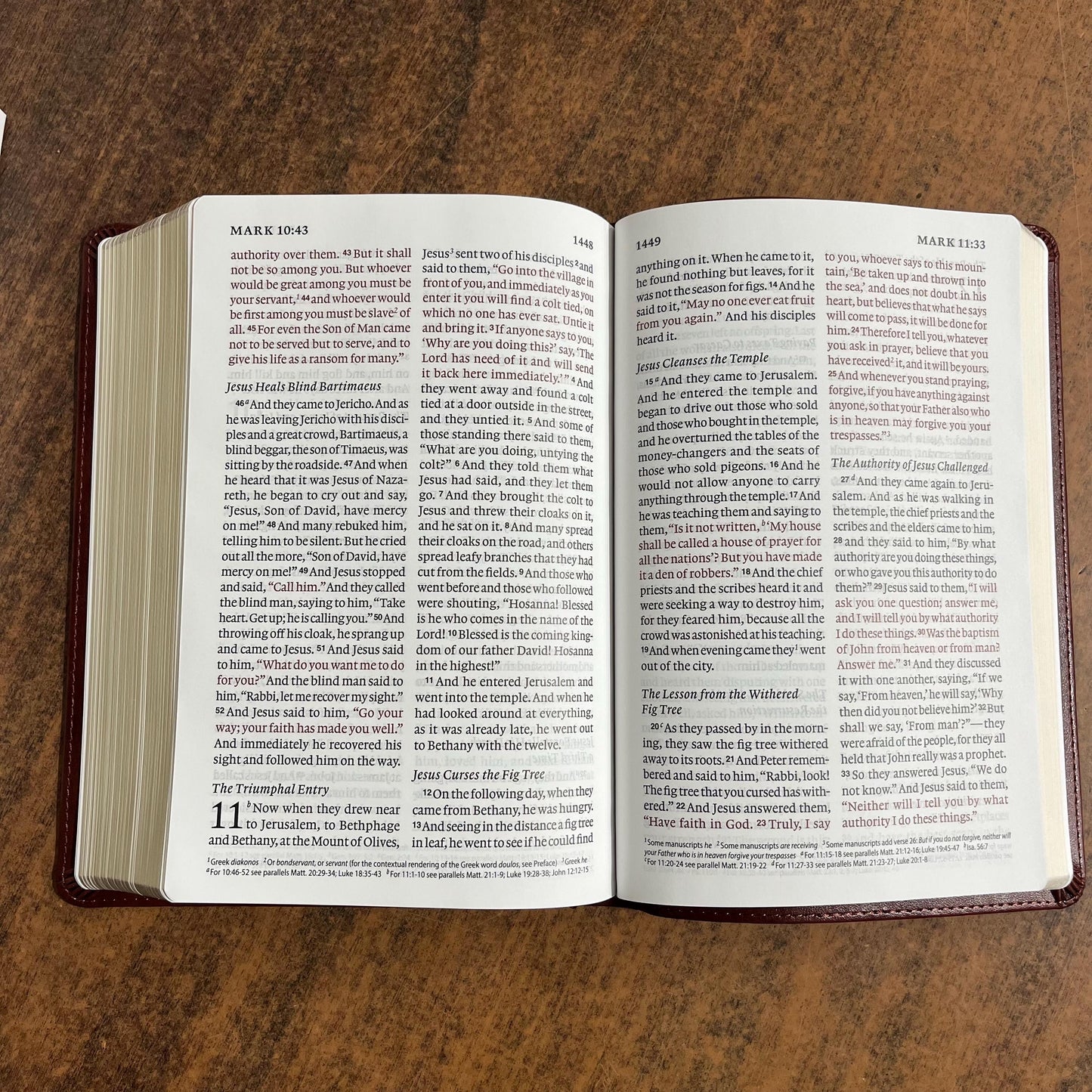 Personalized ESV Giant Print Personal Size Bible (Large Print) - Chestnut Brown TruTone - Custom Imprinted, ISBN 9798874906566
