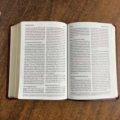 Personalized ESV Giant Print Personal Size Bible (Large Print) - Chestnut Brown TruTone - Custom Imprinted, ISBN 9798874906566
