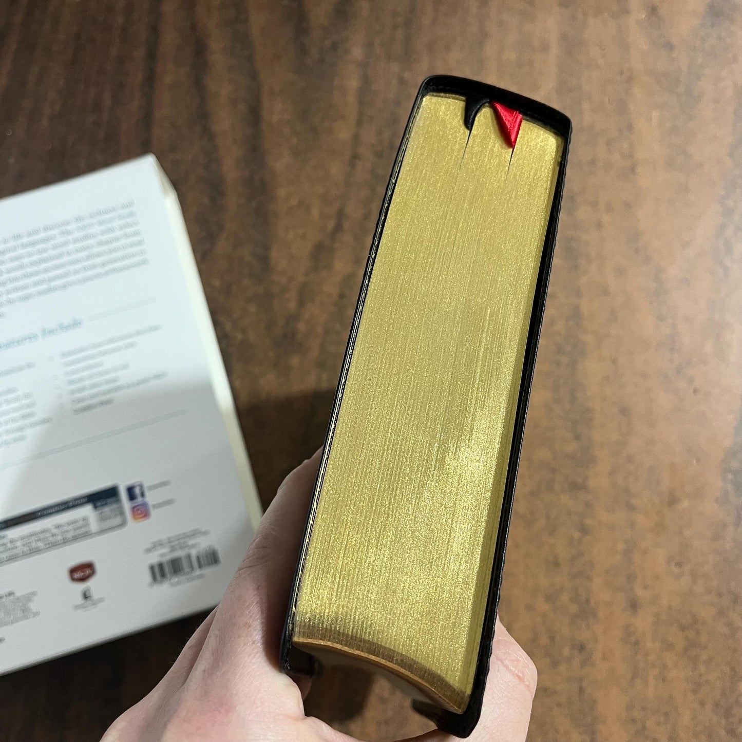 Personalized NKJV Word Study Reference Bible - Black Bonded Leather, custom imprinted with a name engraved on cover, 20spaces 9780785292869