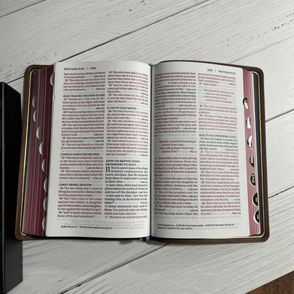 Personalized NKJV Large Print Personal Size Reference Bible Thumb Indexed - Brown Goatskin Premium Genuine Leather 10.5 font 9780785258315