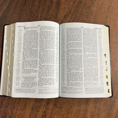 Personalized NIV 1984 Scofield Study Bible III Large Print Thumb Indexed - Burgundy Bonded Leather, Custom Imprinted Name, Out of Print