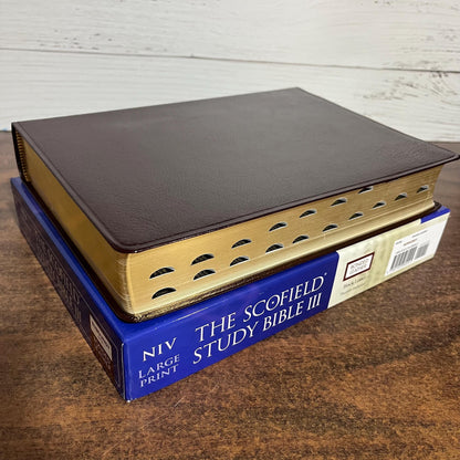 Personalized NIV 1984 Scofield Study Bible III Large Print Thumb Indexed - Burgundy Bonded Leather, Custom Imprinted Name, Out of Print