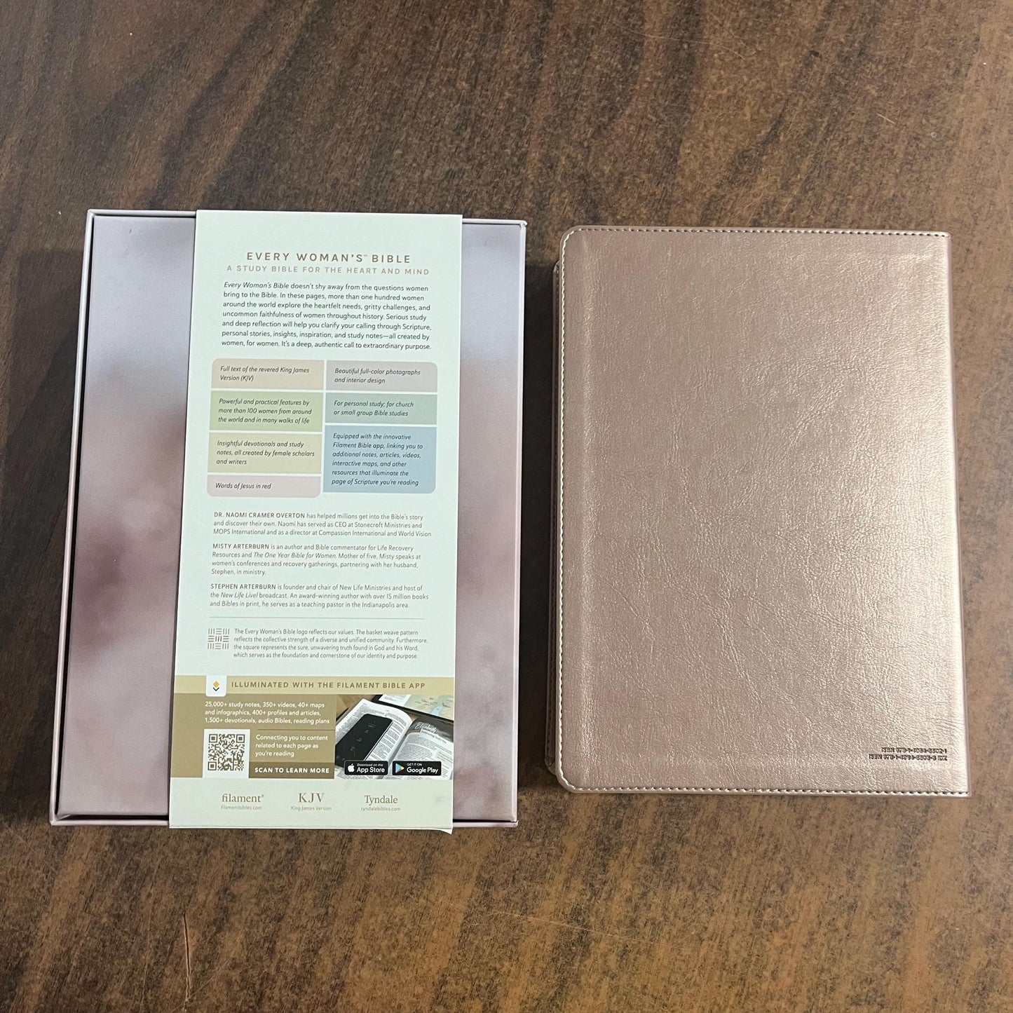 Personalized KJV Every Womans Bible Thumb Indexed - Rose Gold LeatherLike - Custom Imprinted, name engraved, Devotional Study, 9781496485038